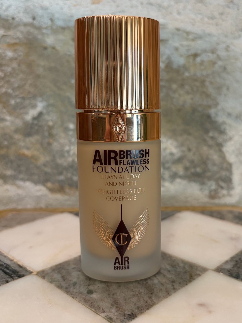 Charlotte Tilbury Airbrush Foundation in 6 Neutral